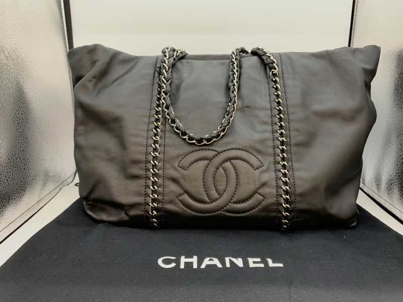 シャネル買取 ラグジュアリーラインチェーントート A31574