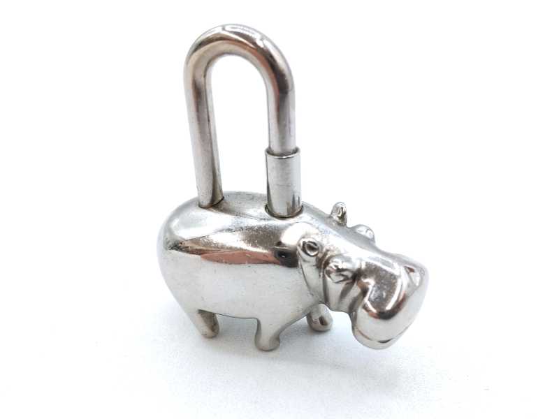 エルメス買取 ヒポポタマス2005 カデナ