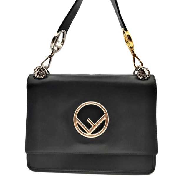 フェンディ買取　キャナイエフ　8BT284