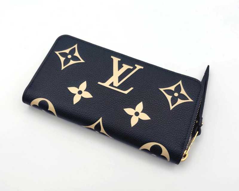 ルイヴィトン買取 ジッピー・ウォレット