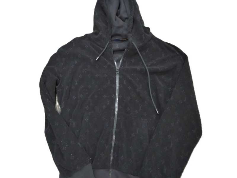 ルイヴィトン買取 ジップアップパーカー