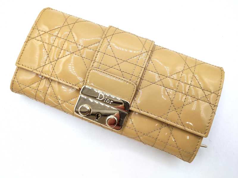 クリスチャンディオール買取 チェーンウォレット カナージュ 