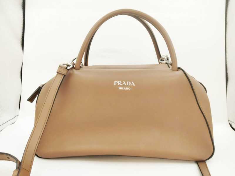 プラダ買取 スーパーノヴァ 1BA365