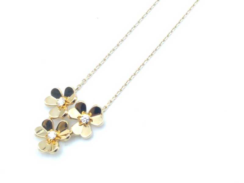 ヴァンクリーフ＆アーペル　買取　フリヴォル3フラワーネックレス