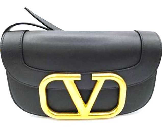 ヴァレンティノ買取　ショルダーバッグ　スーパーVEE