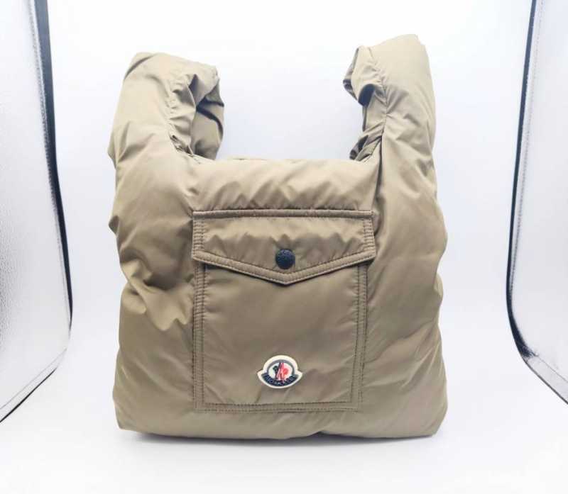 モンクレール　買取　ハンドバッグ