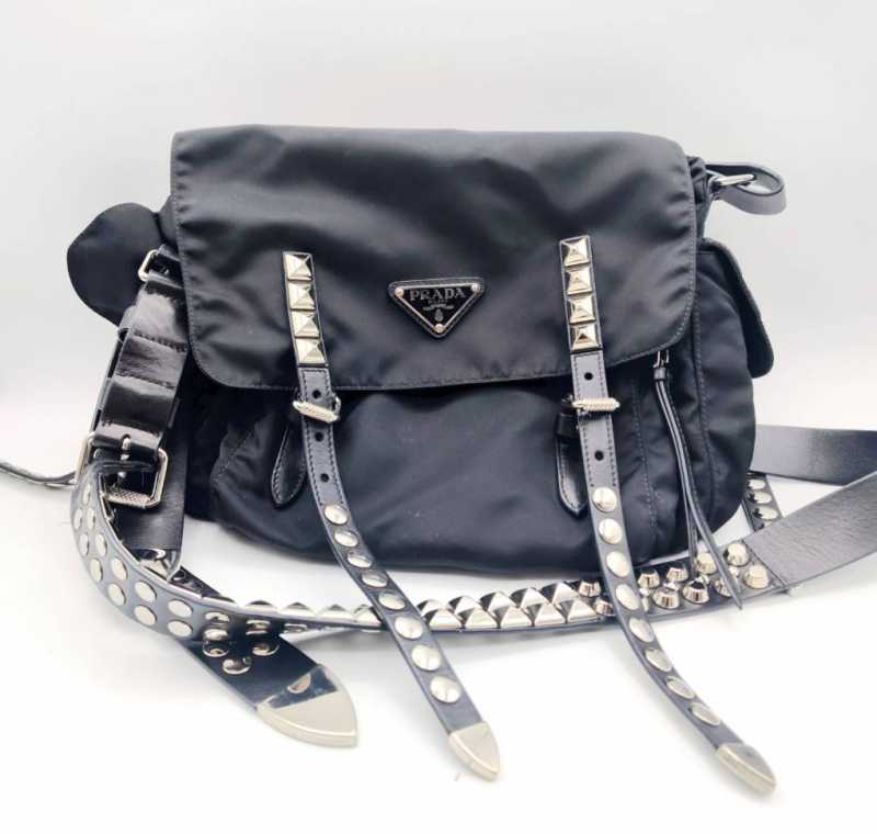 プラダ　買取　ショルダーバッグ
