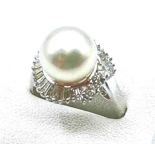 宝石買取　パールダイヤモンドリング　プラチナ
