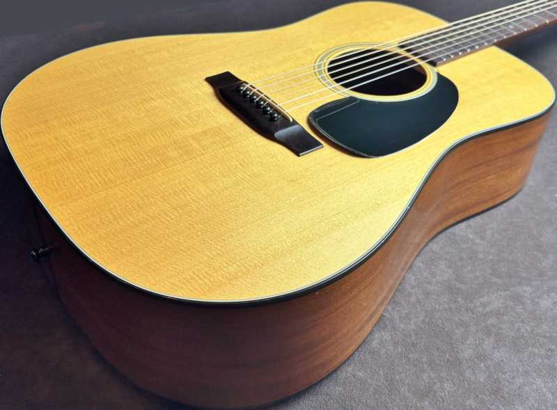 Martin D-18 1982 買取