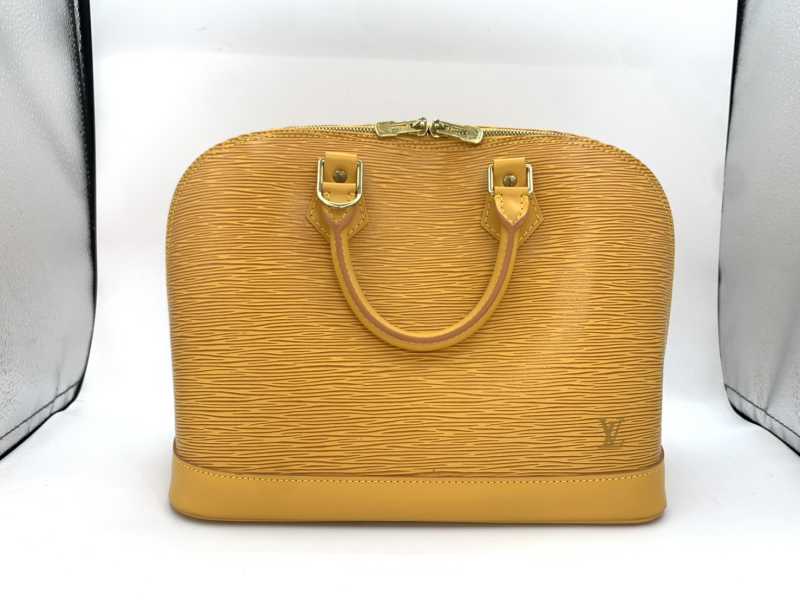 ルイヴィトン買取 アルマ M52149