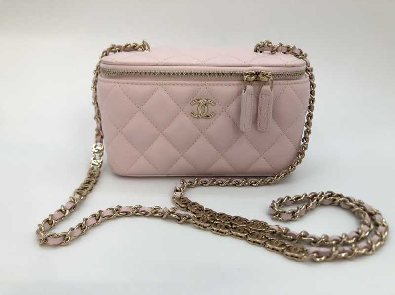 シャネル買取 チェーンバニティバッグ AP2625