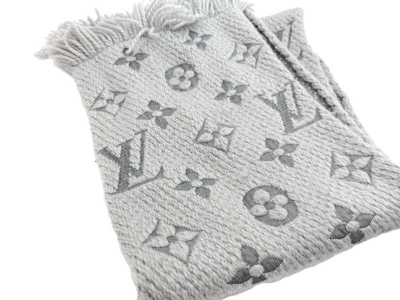 ルイヴィトン　買取　エシャルプロゴマニア