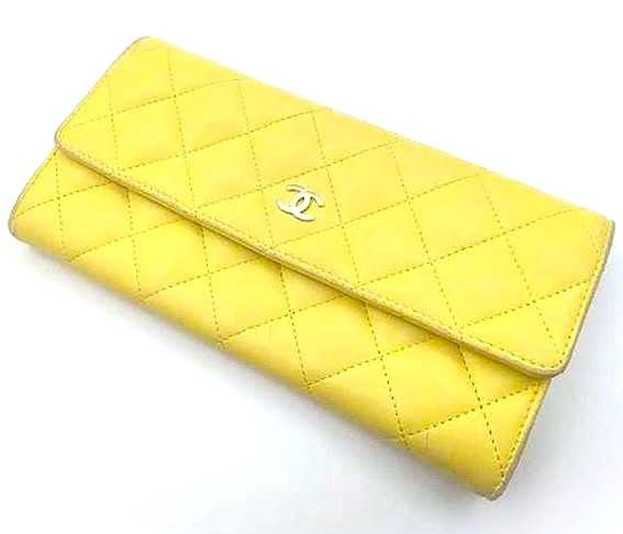 シャネル買取　二つ折り長財布　マトラッセ