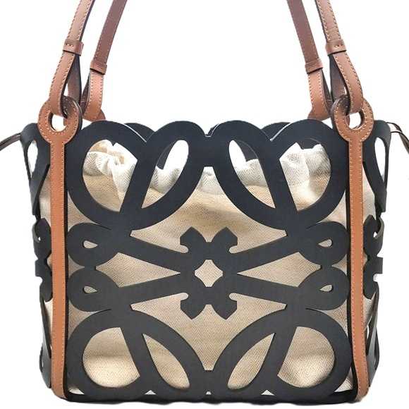 ロエベ買取　トートバッグ　アナグラムカットアウト