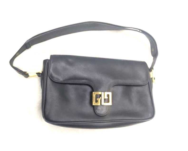 グッチ買取 オールド レザー ショルダーバッグ