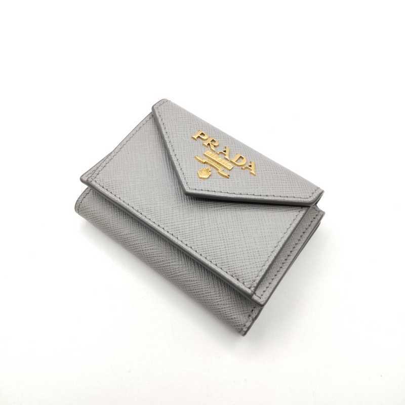 プラダ買取 コンパクトウォレット