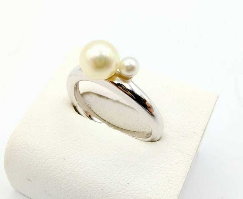 タサキ　買取　パール付リング