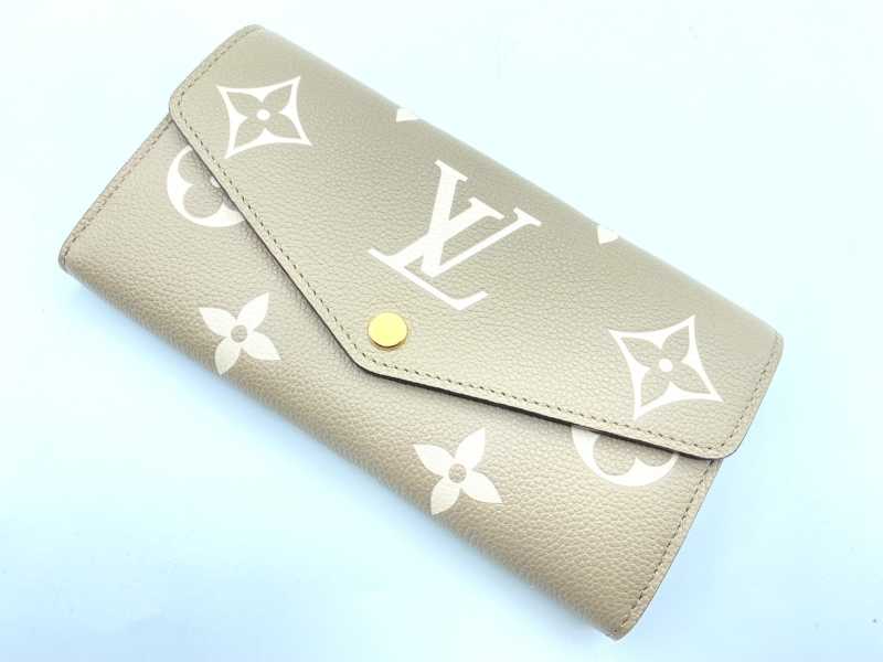 ルイヴィトン新品買取 ポルトフォイユ サラ バイカラー モノグラム アンプラント M81049