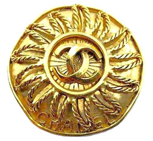 シャネル買取　太陽モチーフブローチ　GP