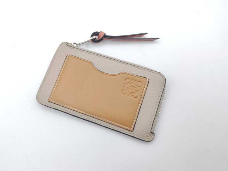 ロエベ　買取　カード コインケース