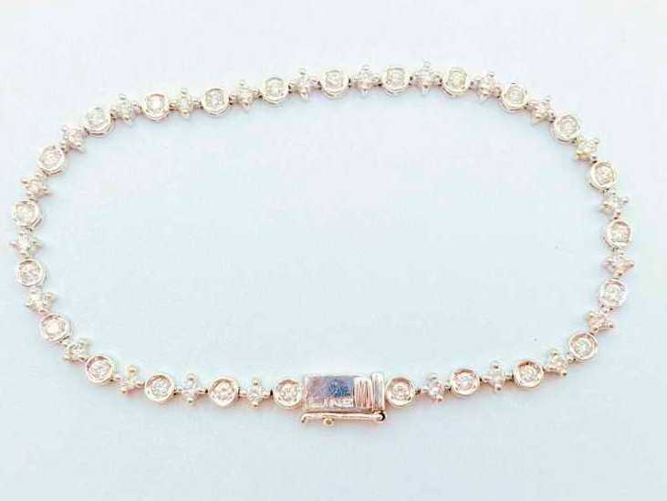 ダイヤモンド買取 K18ホワイトゴールド台 ダイヤモンド 1.50ct デザイン ブレスレット