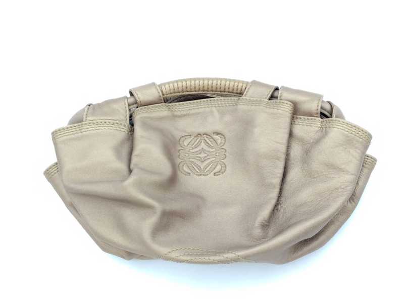 ロエベ　買取　ナッパアイレ