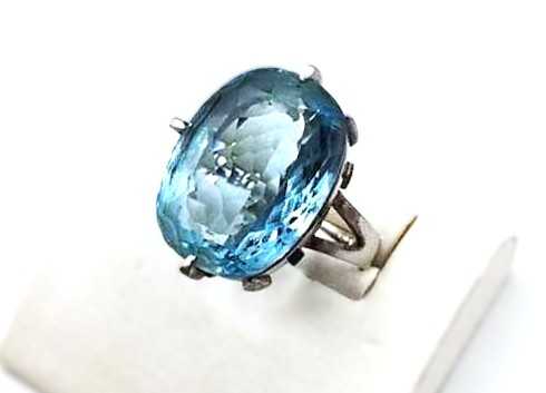 宝石買取 Pt900 アクアマリン リング