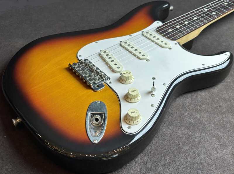 Fender Japan ST-43 買取