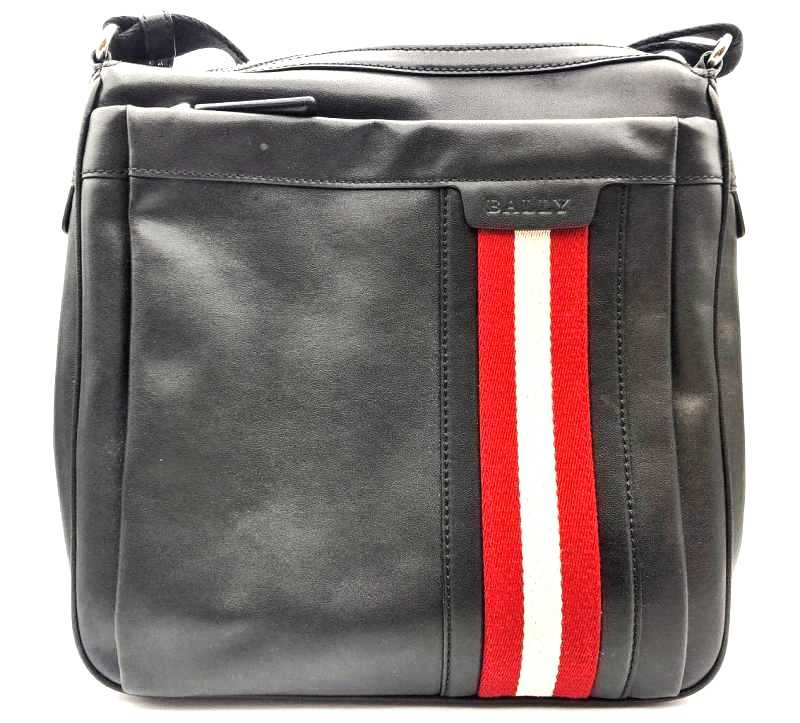 バリー買取　ショルダーバッグ　レザー