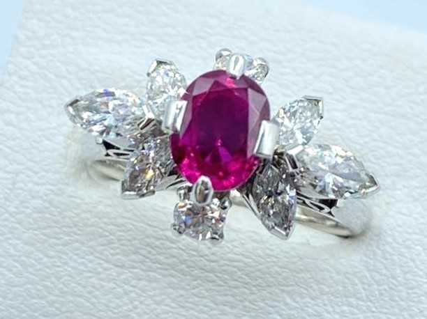 宝石買取 プラチナ台 ルビー 1.92ct ダイヤモンド 0.97ct デザインリング