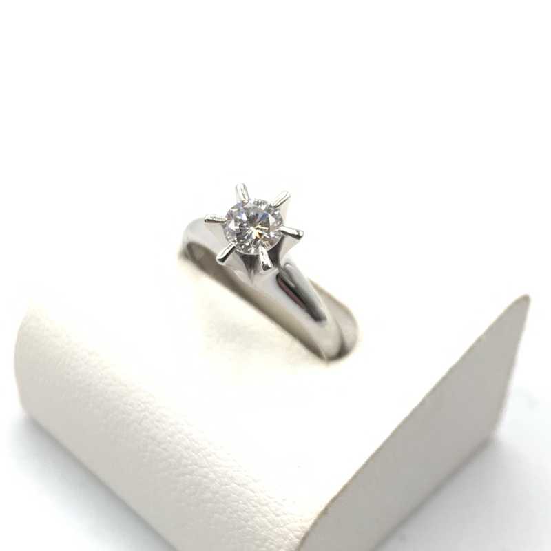 ダイヤモンド買取 リング プラチナ Pt900 ダイヤモンド 0.4ct