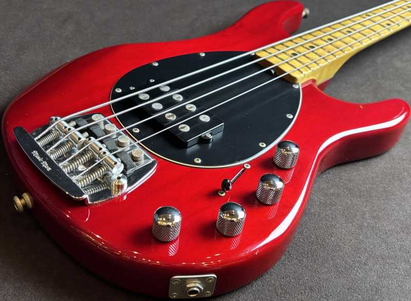 MUSIC MAN Sterling 4 H RED 1994 買取