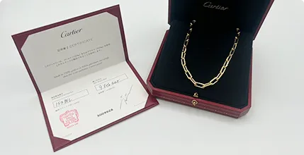 付属品、ギャランティカード、レッドボックスなどが<br />
あればセットでお売りくださいイメージ