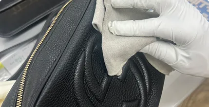 落とせる汚れは簡単に落としてから査定すると<br />
ランクアップする事もイメージ