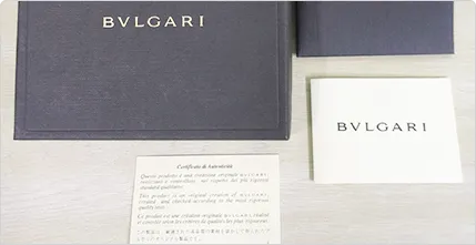 付属品や箱、ギャランティカードも<br />
売却の際にはお忘れなく!!イメージ