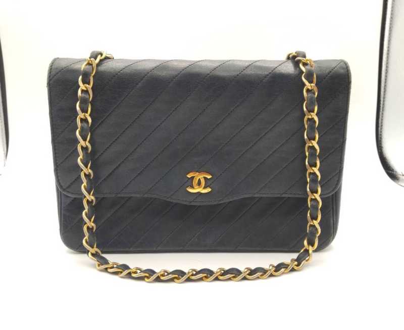 チェーンショルダー