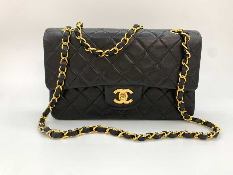 スモールクラシックハンドバッグ